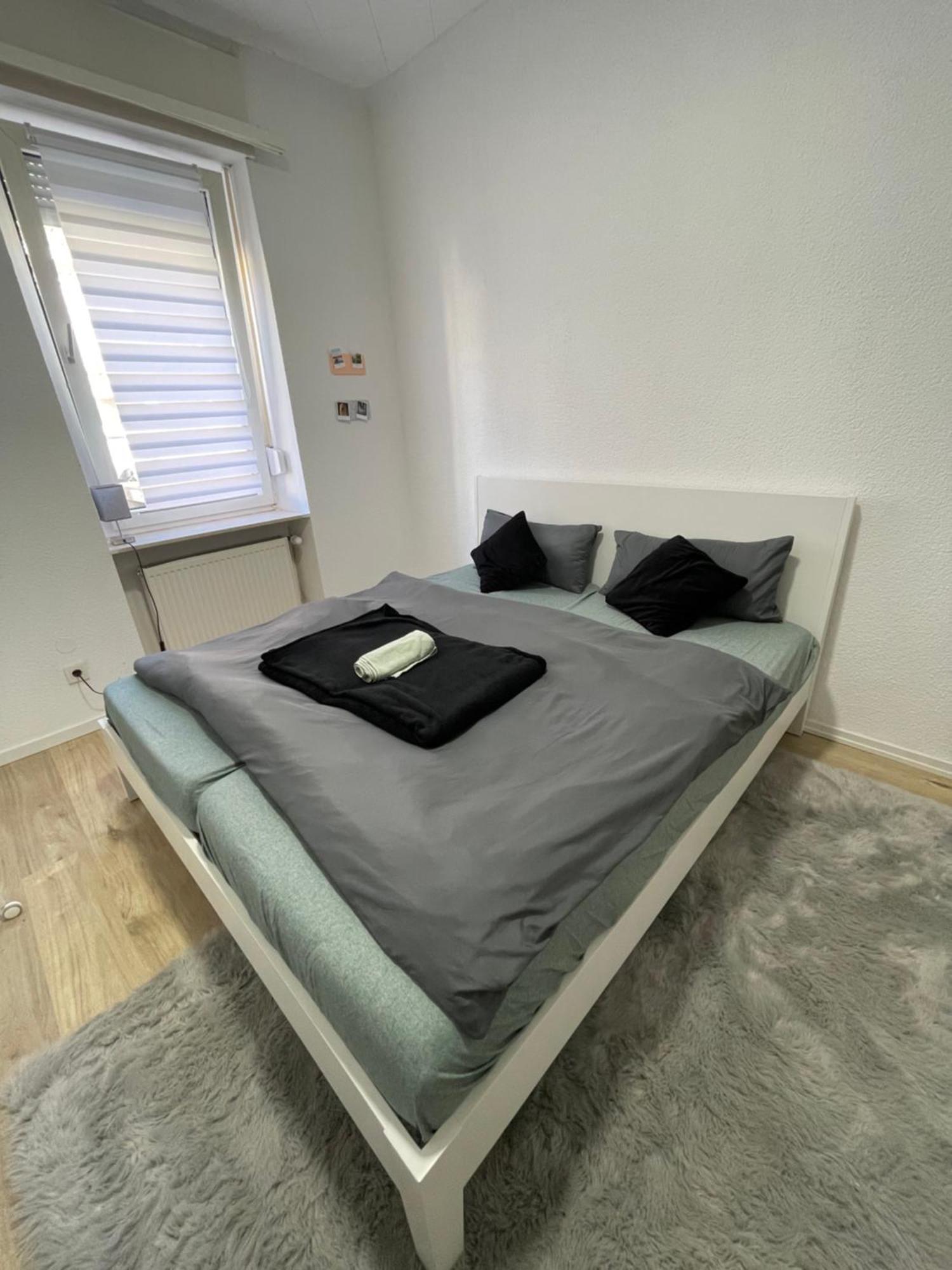 Danisman Apartments 1 Zentral-Smart-Modern Saarbrücken Buitenkant foto